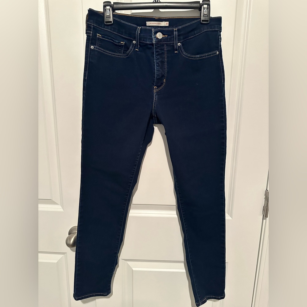 Levis 311 "Shaping Skinny", dark rinse